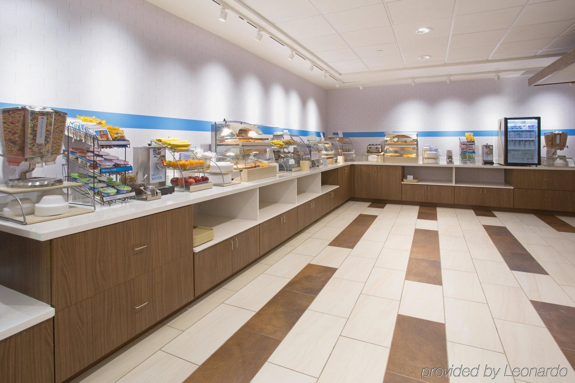Holiday Inn Express & Suites Johnstown By Ihg Kültér fotó