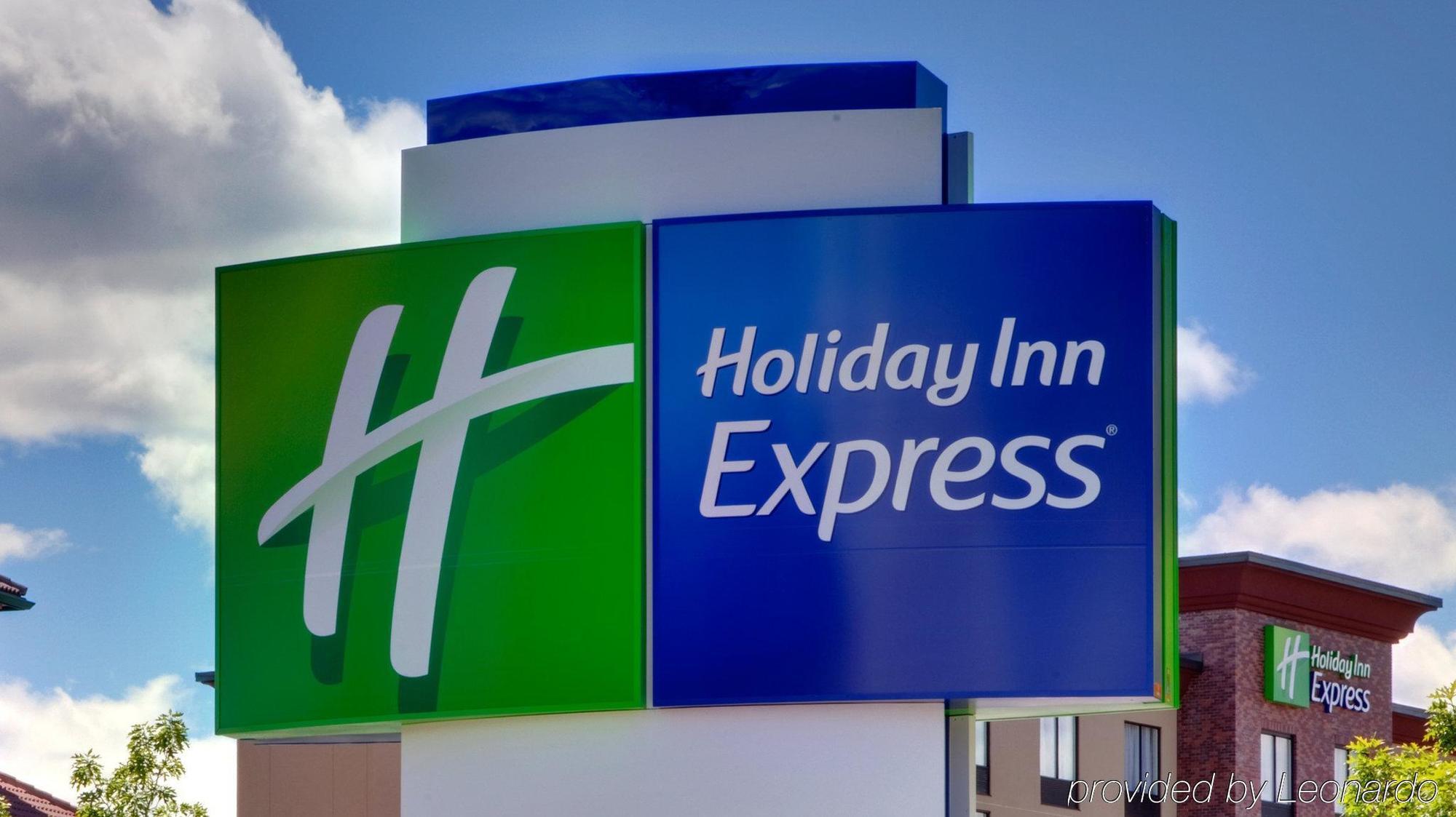 Holiday Inn Express & Suites Johnstown, An Ihg Hotel Kültér fotó