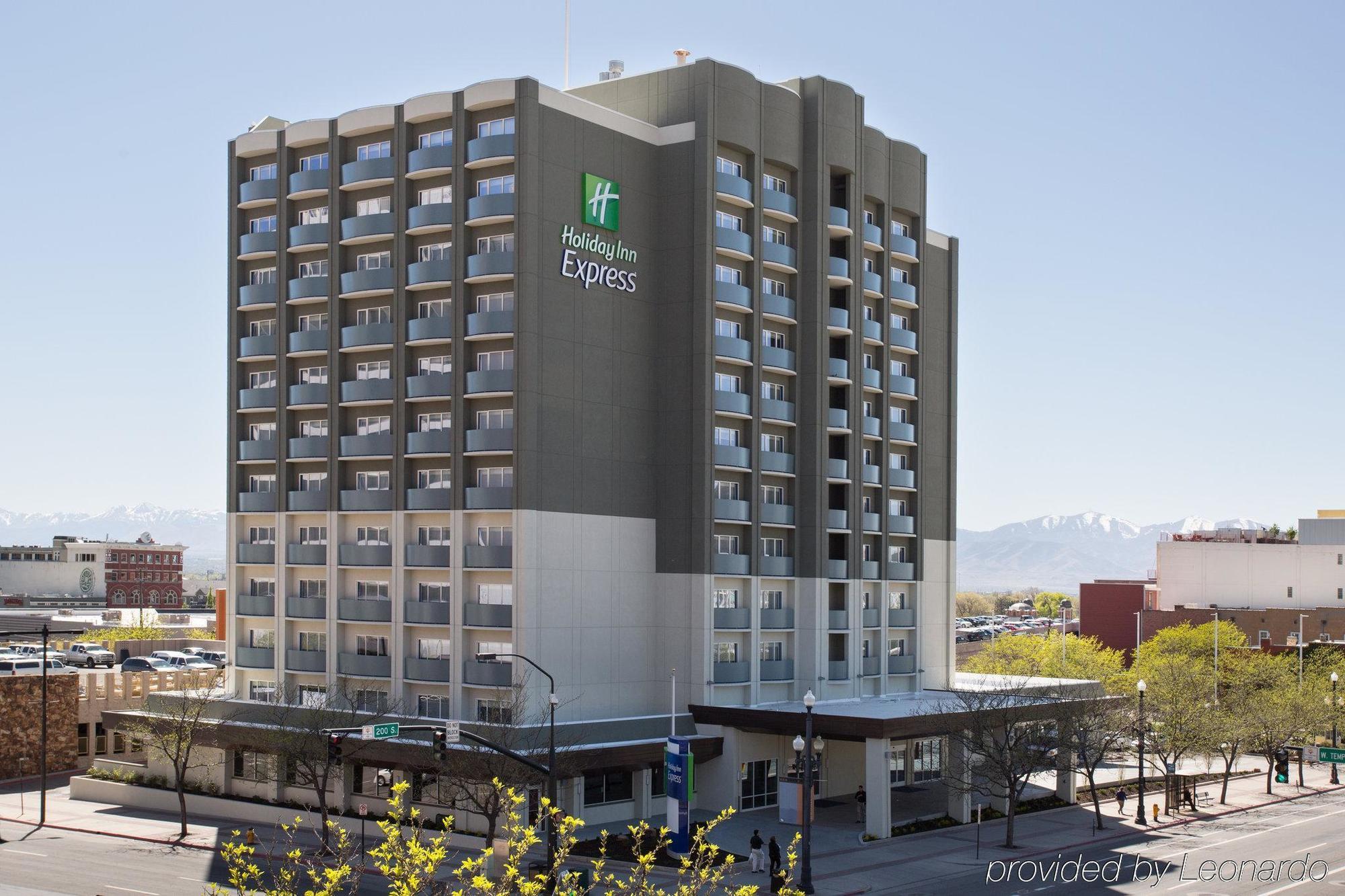 Holiday Inn Express & Suites Johnstown, An Ihg Hotel Kültér fotó