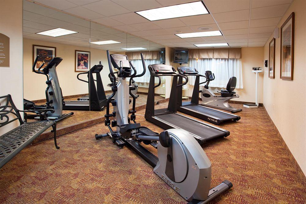 Holiday Inn Express & Suites Johnstown By Ihg Kültér fotó