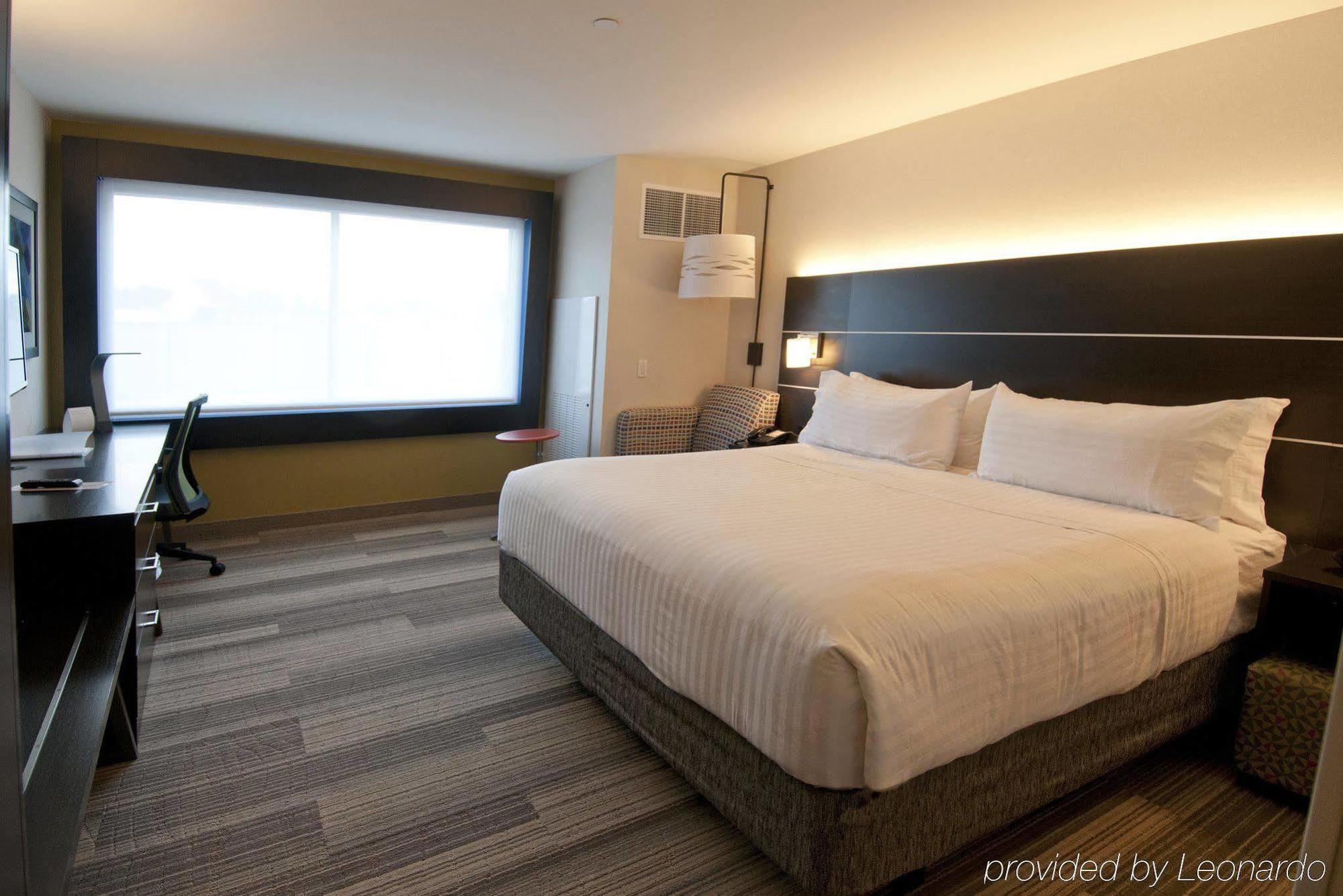 Holiday Inn Express & Suites Johnstown By Ihg Kültér fotó